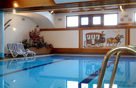 wellness-piscina-hotel-posta-460x298